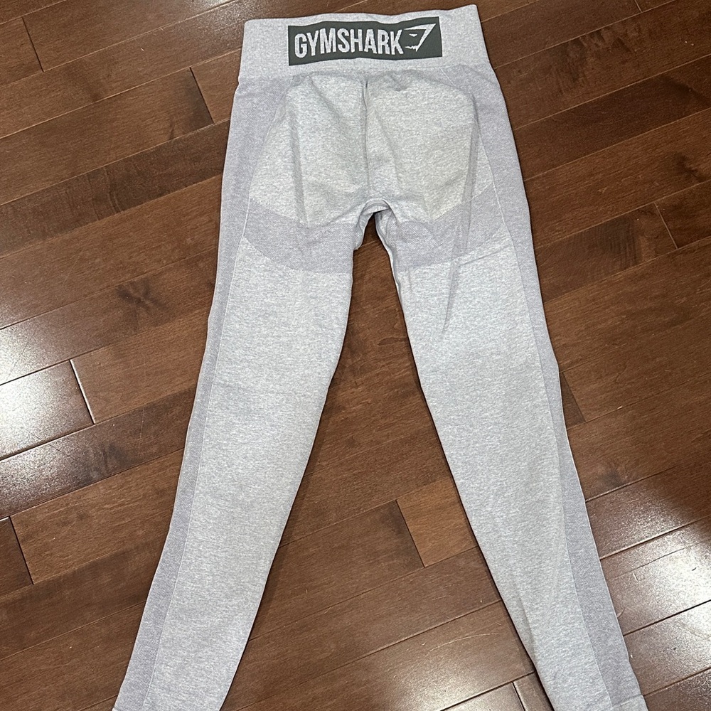 Gymshark Light Gray Seamless Leggings with Branded Waistband